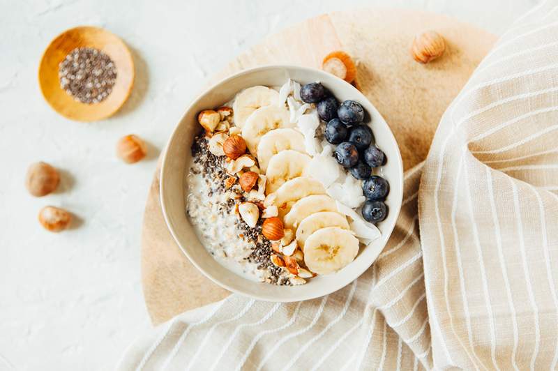 Hvorfor du skal * ikke * hoppe over frokost på Thanksgiving-og 4 sunne oppskrifter å lage om morgenen