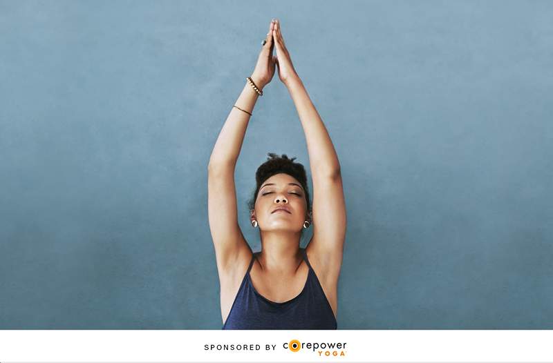 Sul recinto per prendere lo yoga? Questi 3 benefici per la salute mentale potrebbero cambiare idea