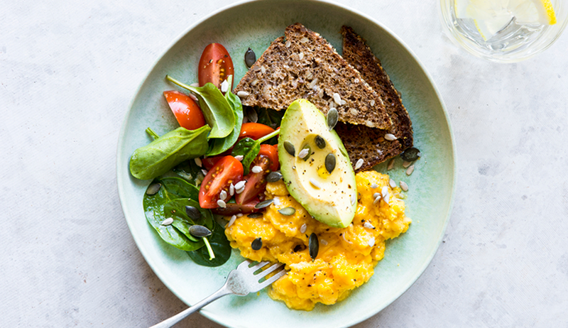 4-ingrediens frokost en nevrovitenskapsmann (med 50 års erfaring) spiser daglig for langvarig hjernehelse