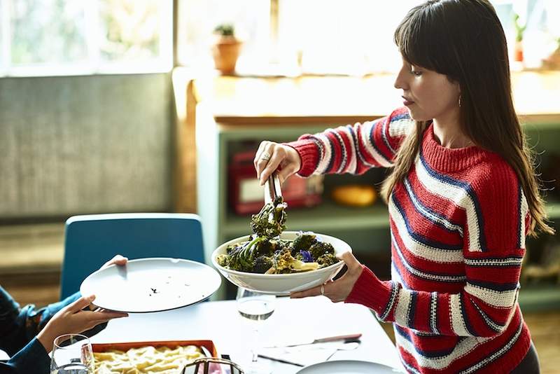 Aturan 50 persen adalah cara termudah untuk membuat setiap makan lebih sehat