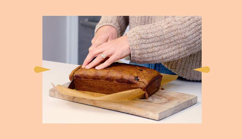 Este pan de calabacín sin gluten es súper delicioso, y tampoco se meterá con su azúcar en la sangre