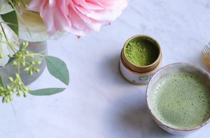 Cara membuat latte matcha sendiri di rumah hanya dalam 5 menit