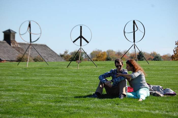 Een yoga festival debuteert op de originele site van Woodstock