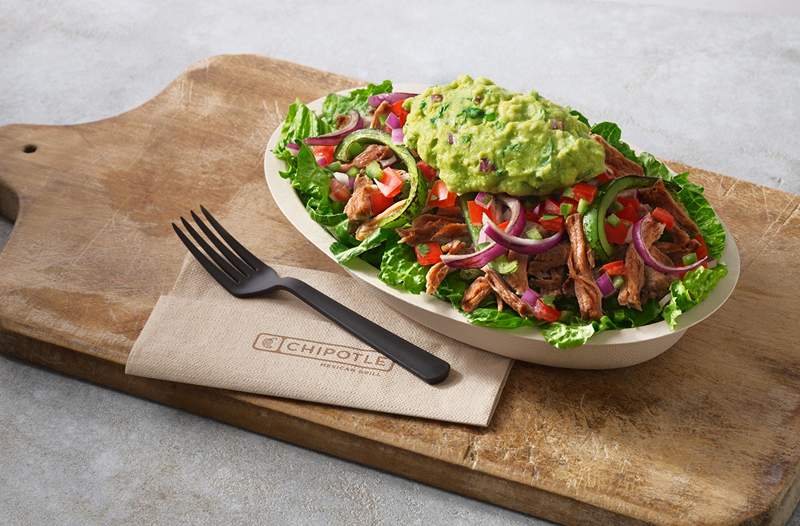 Holy Guacamole Chipotle upravo je izašao s Whole30, keto i paleo-odobrenim zdjelama