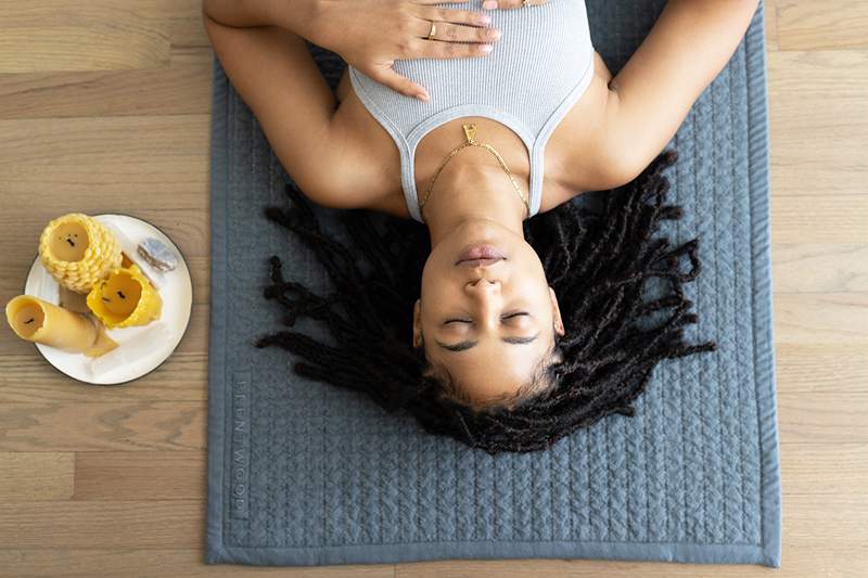 C'est tout ce dont vous avez besoin pour créer votre propre coin de yoga respectueux de l'environnement