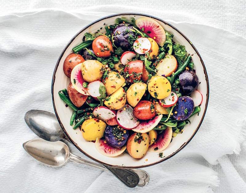 Diese gesunde Wendung auf Kartoffelsalat ist hier, um Ihren 4. Juli zu verbessern