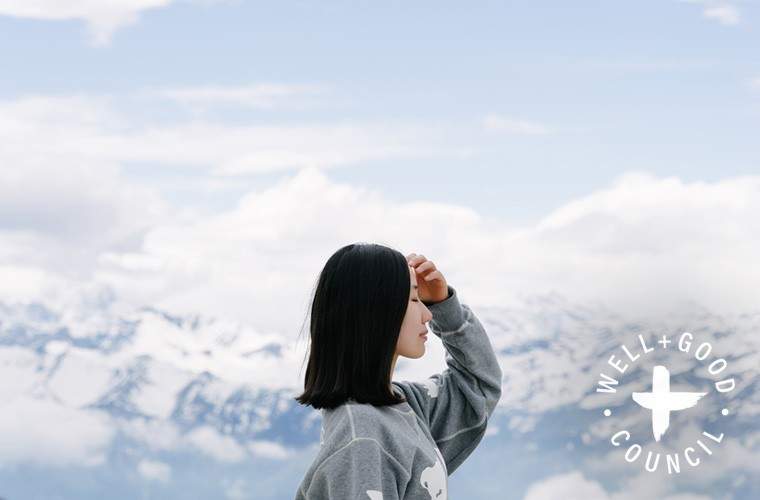 8 façons naturelles de battre les blues d'hiver, selon un psychiatre