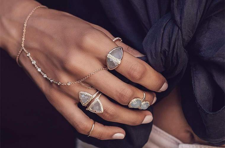 13 nuevas piezas de joyas de cristal de alta vibra con seria credibilidad de moda