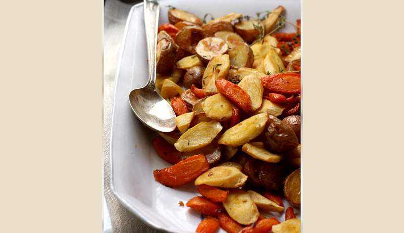 Sfrutta al meglio le verdure di radice CSA con questa glassa di miele miso sana