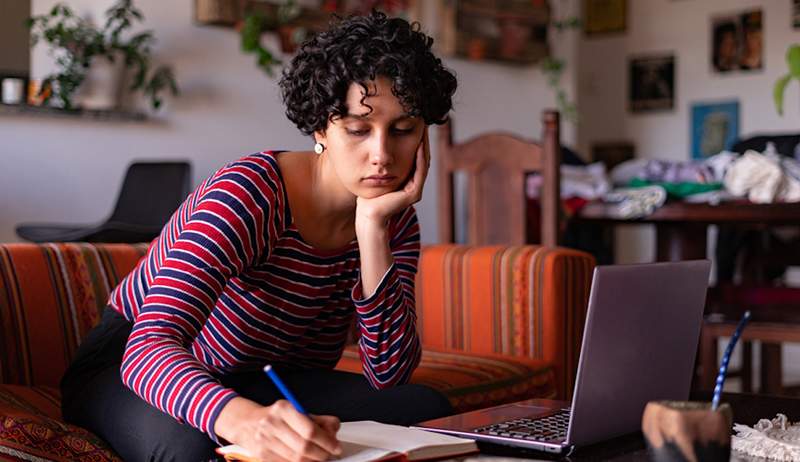 'Quitando tranquilo' es un nombre inapropiado para no extenderse demasiado en el trabajo, ya que eso importa