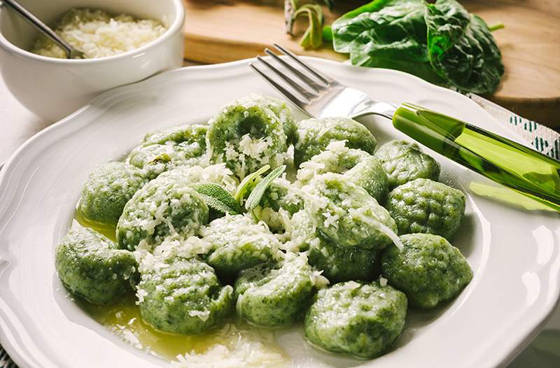 Crearea propriului dvs. gnocchi de kale este ușor cu această rețetă sănătoasă cu 6 ingrediente