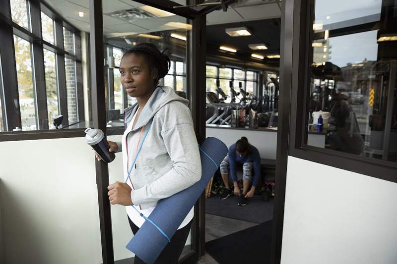 Los entrenadores dicen que es * totalmente * bien irse en medio de una clase de entrenamiento