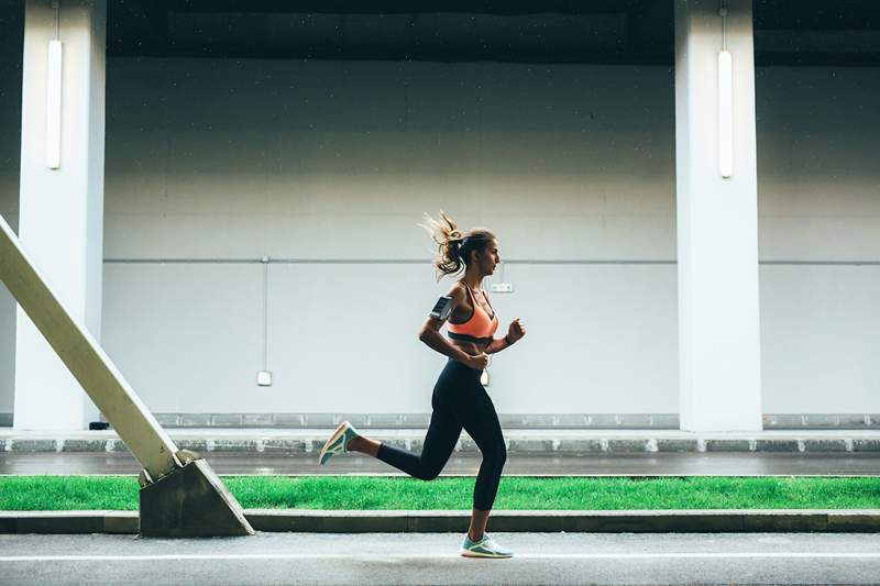 Kaip naudoti emocinę ištvermę ruošiantis keliui į priekį, pasak 26 maratonininkų