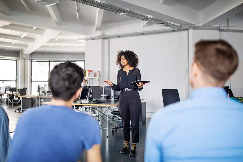 `` Je suis coach de carrière, et c'est ce qu'il ne faut pas faire si vous devez donner à vos employés de mauvaises nouvelles ''