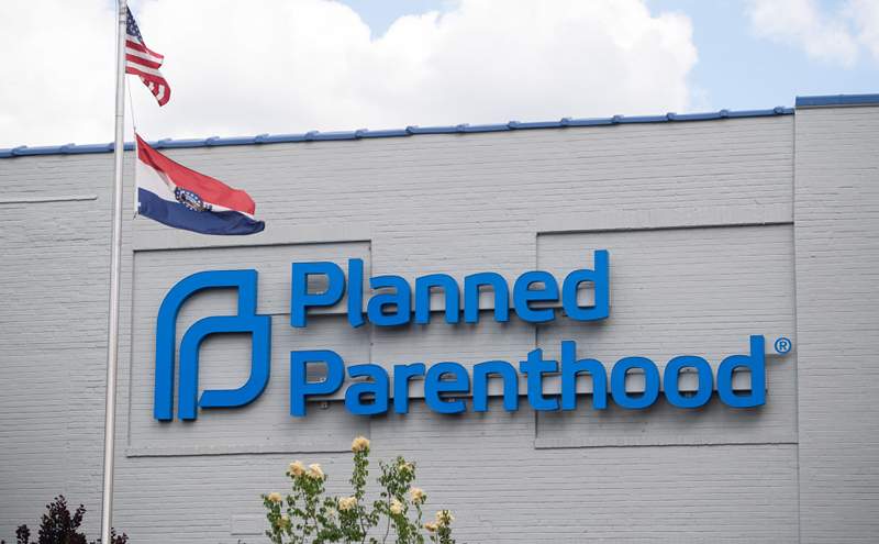 La décision du Texas supprime Planned Parenthood de Medicaid - c'est un gros problème