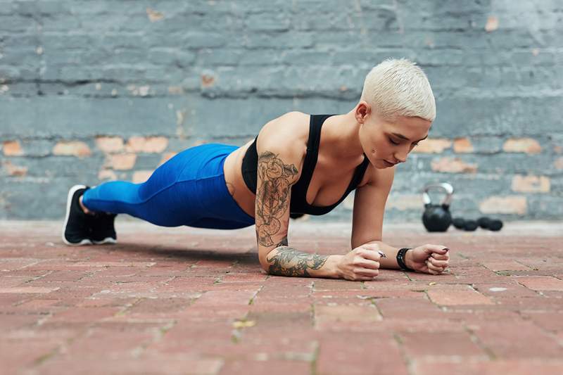 5 exercices de triceps qui amélioreront votre posture et votre nombre de push-up