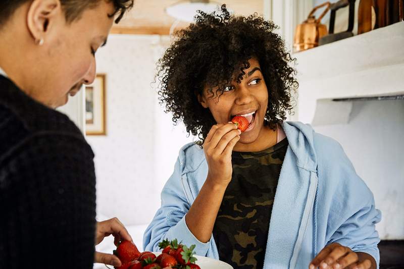 Makanan kaya flavonoid terkait dengan kesehatan jantung dan tekanan darah yang lebih rendah mengatakan studi baru