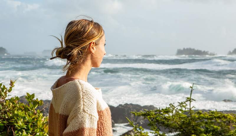 Esta inesperada herramienta de belleza domina el cabello estático en 10 segundos y definitivamente ya lo posee