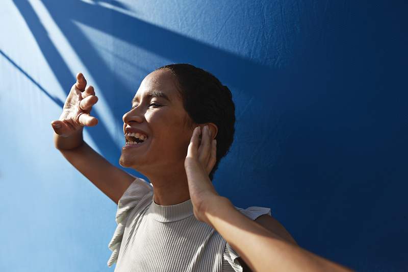 Es strādāju ar Reiki dziednieku, nevis terapeitu, un tas manās garīgajā veselībā dara brīnumus