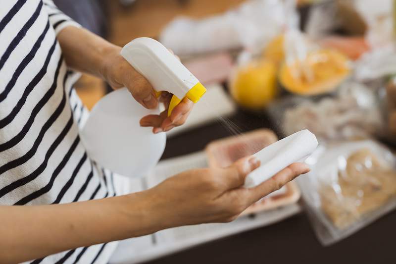 Bleach, Lysol en andere desinfectiemiddelen * doen * vervallen en veel sneller dan je misschien denkt