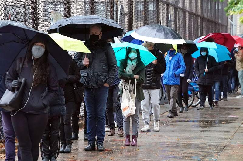 6 stvari koje treba raditi dok čekate satima glasati (što je nevjerojatno)