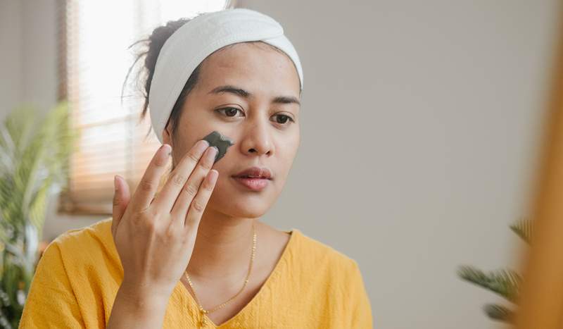 Menemukan exfoliator pembersihan dalam bahasa Prancis yang lembut di kulit saya yang rentan eksim