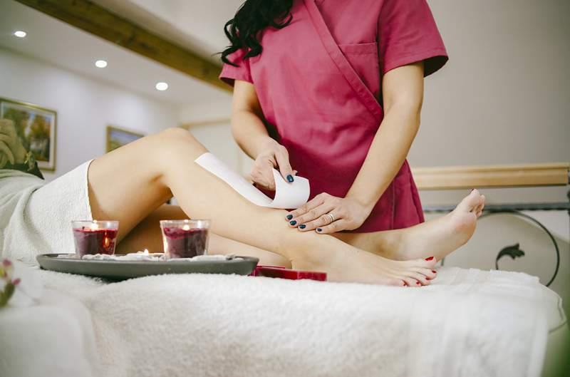 5 Hair Removal Bendera Merah Seorang ahli estetika ingin Anda perhatikan di depan janji temu lilin Anda berikutnya