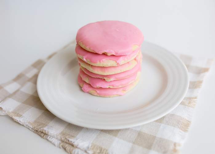 Kue gula es vegan yang mudah ini terasa seperti nostalgia (dan benar-benar bebas gluten)