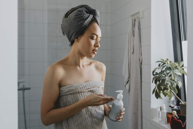 Esta es la frecuencia con la que debes acondicionar tu cabello, según un estilista