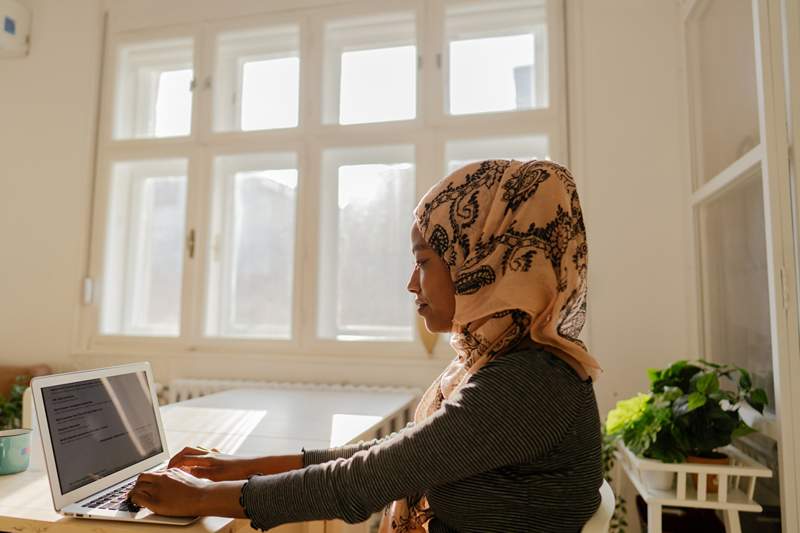 Oui, «Travail from Home Brain» est une chose. Voici comment le gérer