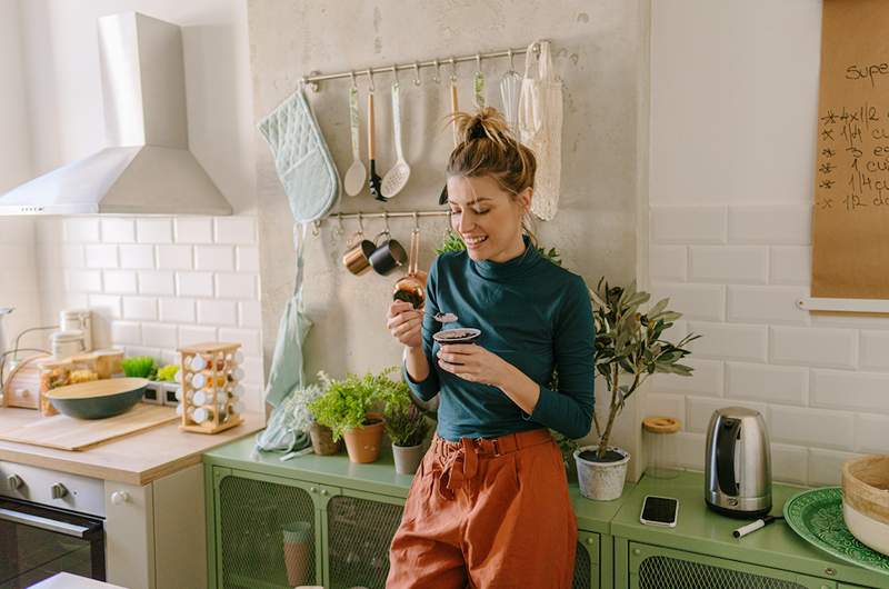 9 High-fiber snacks på Amazon, der registrerede diætister anbefaler at holde * ting * i bevægelse