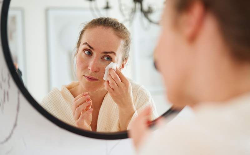 El mejor lavado de la cara para las personas con piel grasa, según Derms que lo han intentado todo