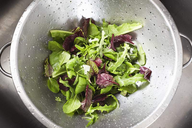 Sig så længe at soggy salat for evigt med denne enkle RD-godkendte tip