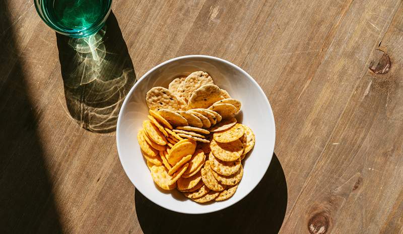 De bedste snacks, du kan købe på Amazon for en urolig mave, ifølge en RD