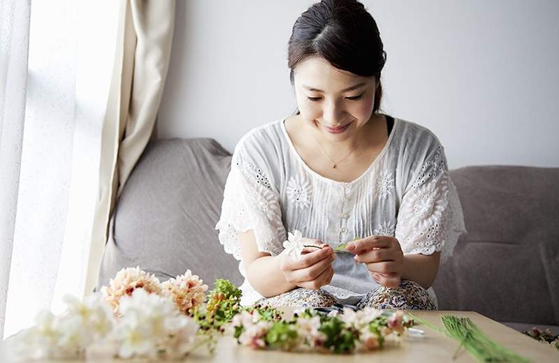 Como montar um arranjo de flores silvestres tão lindo quanto qualquer outro no Pinterest