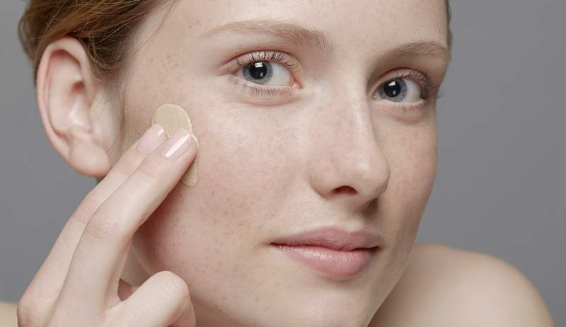 10 Maskenbildner -Geheimnisse für eine perfekte Concealer -Anwendung jedes Mal