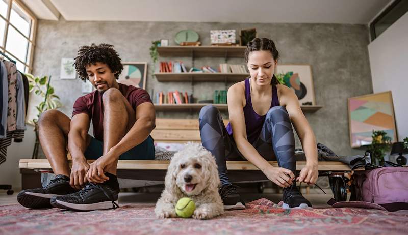 Ein Podiatriker sagt, dass dies die besten Laufschuhe sind, wenn Sie eine Plantarfasziitis haben