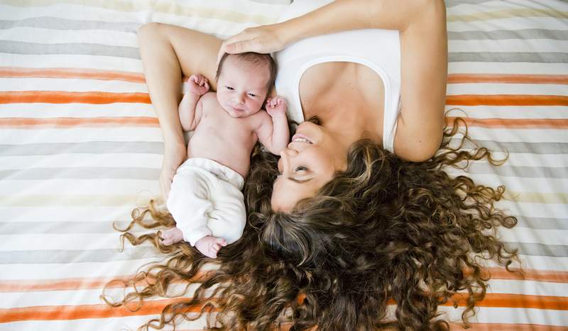 Como minha rotina de beleza pós-parto me ajudou