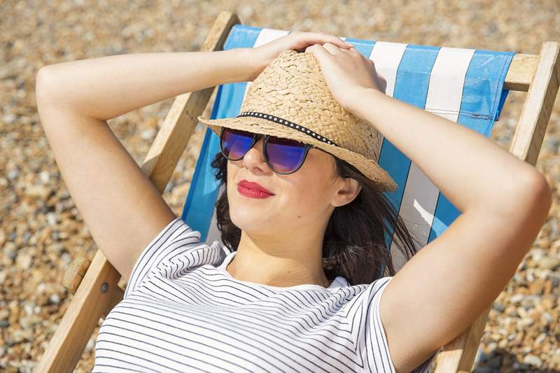 I dermatologi non vanno un giorno senza raccomandare questi SPF per l'acne