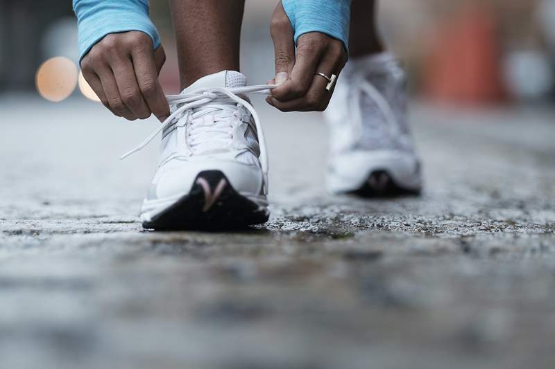 Los mejores zapatos para caminar que el dinero puede comprar, según los podólogo