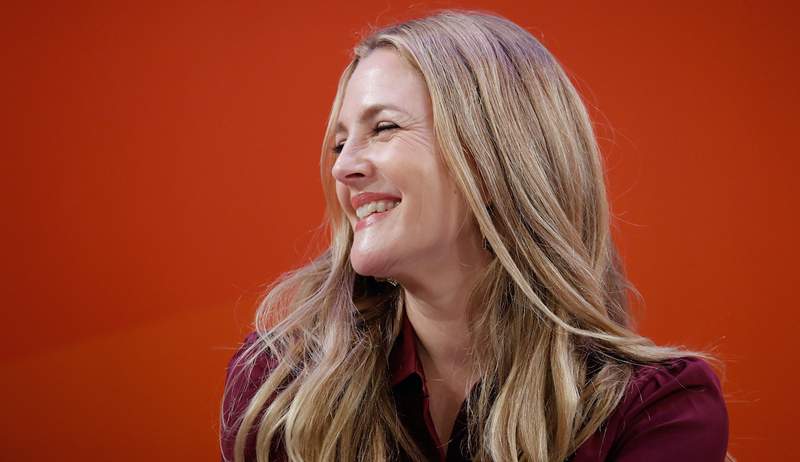 3 termék Drew Barrymore minden nap használja a 40 -es éveit