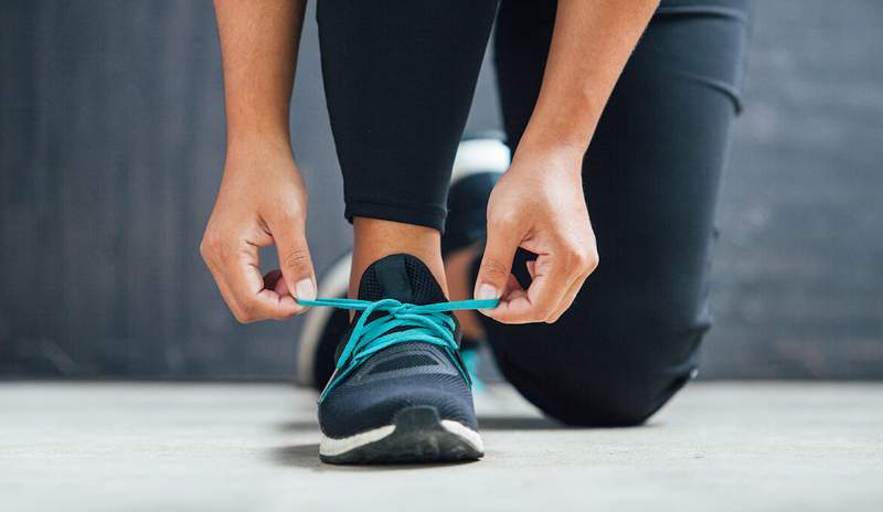 Om du lider av shin-splints, kanske du bär fel sneakers-försök dessa 9 som är podiatrist-godkända