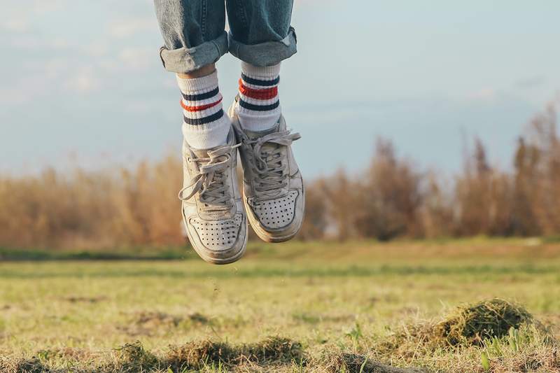 Een podoloog zegt dat deze test van 10 seconden u zal vertellen wanneer het tijd is om uw schoenen te vervangen