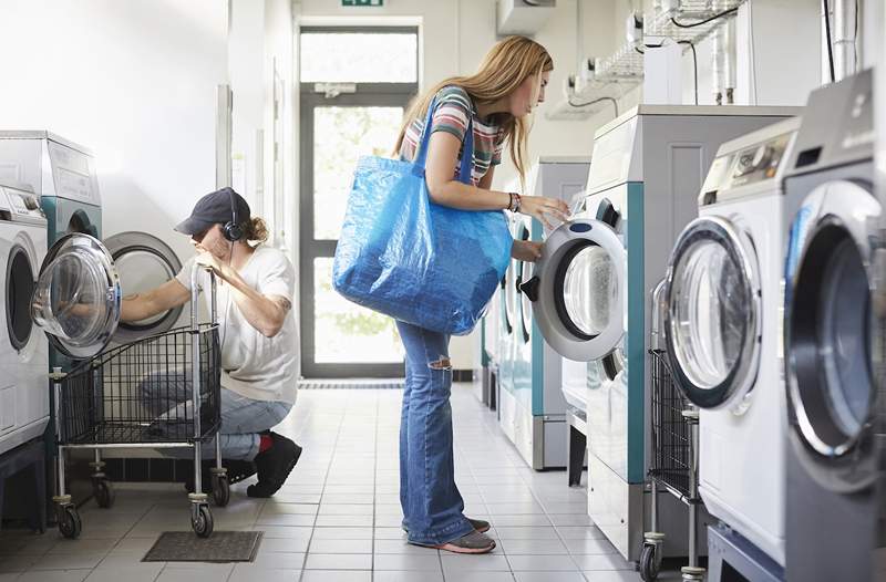 Hoe je kleding kunt losschriften als ze een beetje te knus zijn