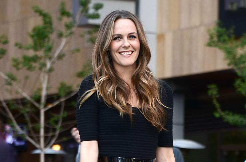 Alicia Silverstone sverger av et immunforsterkende bær for bedre helse