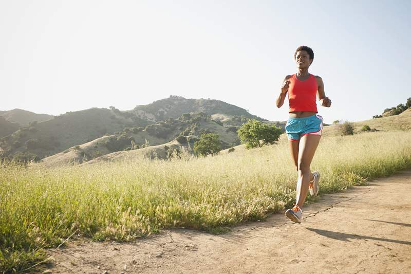 Pour l'amour de votre corps, voici pourquoi les entraîneurs veulent que vous flirtez avec plus d'une modalité d'entraînement