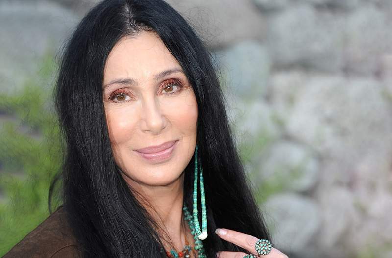 Cher's rani videozapisi iz 90 -ih tjeraju me da se poželim vratiti vrijeme