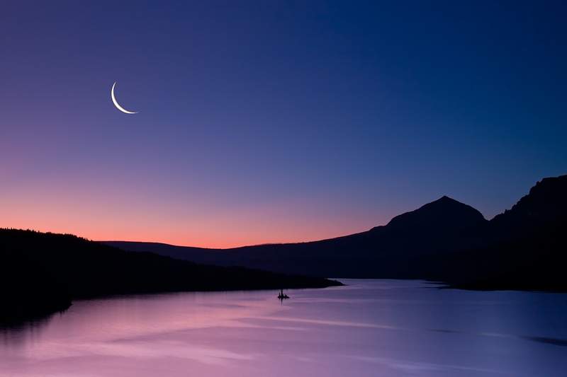 Il tuo rituale di luna balsamico in 10 fasi per massimizzare il suo mistico potere di guarigione