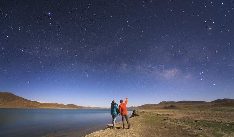 Så er det endda værd at gå ud på nogen, når dine stjernetegn ikke er kompatible? Forklarer en astrolog