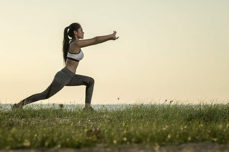 Astro Yoga combina astrología y yoga, ya que es cómo practicarla